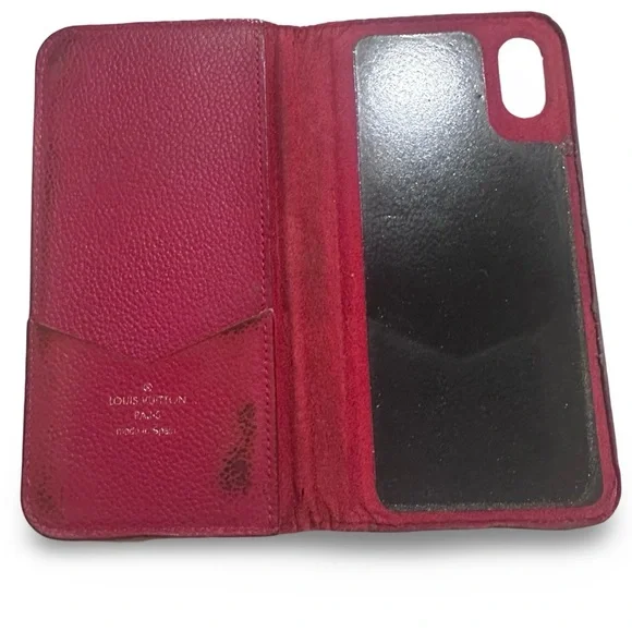 🔥 LOUIS VUITTON IPHONE CASE LOT 🔥 (Retail $995+ Value!) – NEW + PRE-OWNE… - Picture 5 of 9